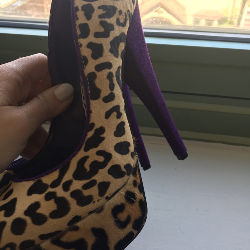 Bebe Cheetah (Leopard) Print Platforms - image 6
